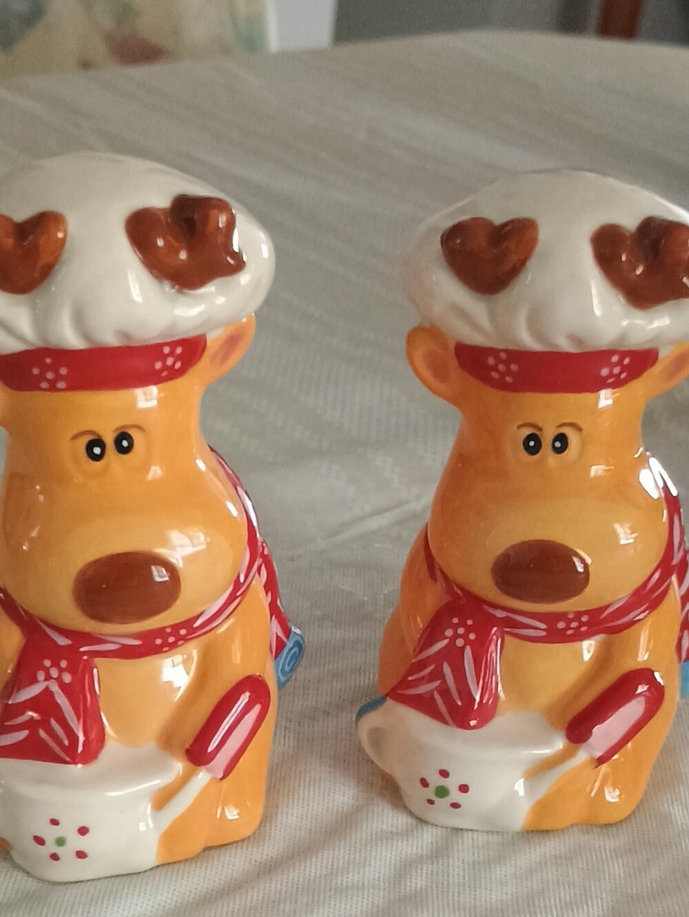 Cute Reindeer Figurines with Heart-Accent Chef Hats